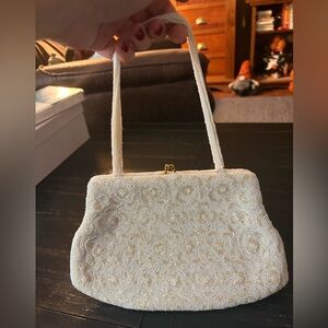 Vintage White Beaded Evening Bag - Kisslock